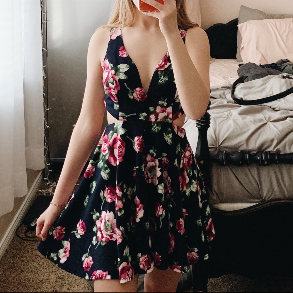 Windsor Navy Blue Floral Dress